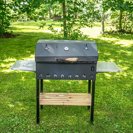 Egliskiu Oaze Su Pirtimi Kubilu- Privatumas Garantuotas 度假居 *